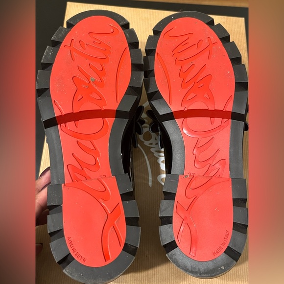 Christian Louboutin Daisy Spikes Loafers
Sz 37 US 7 - Picture 11 of 12